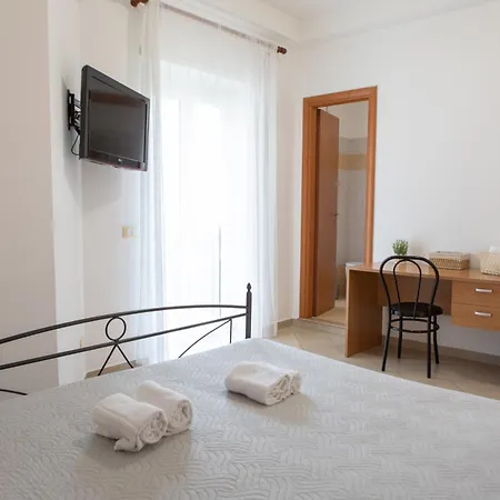 Piazza Mazzini 3*