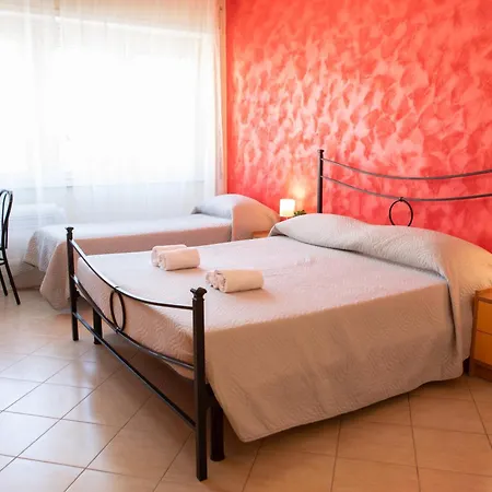 Piazza Mazzini 3* Terracina