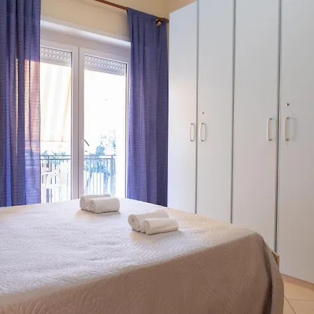 Piazza Mazzini 3*
