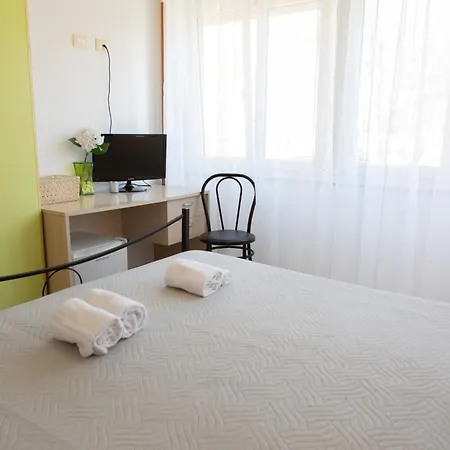 Piazza Mazzini 3*